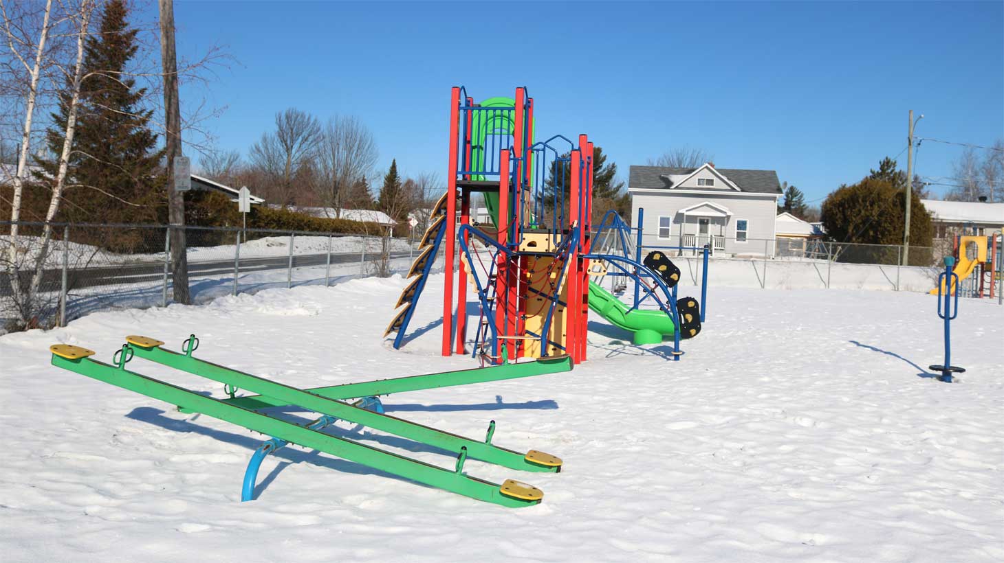 Parc Ginette-Gaudreau (parc-école) | Hiver | Ville de Magog