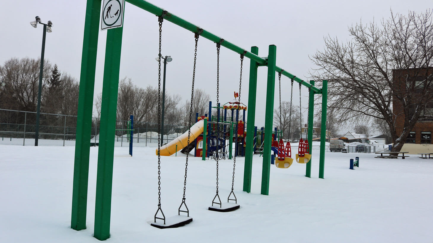 Ecole-Princess-Elizabeth-Parc-Ecole-(19)-web